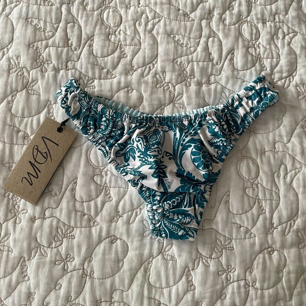 VDM x Revolve Stevie Reversible Blue Floral Stripe Bikini Bottom XS NWT‎ - Picture 3 of 5